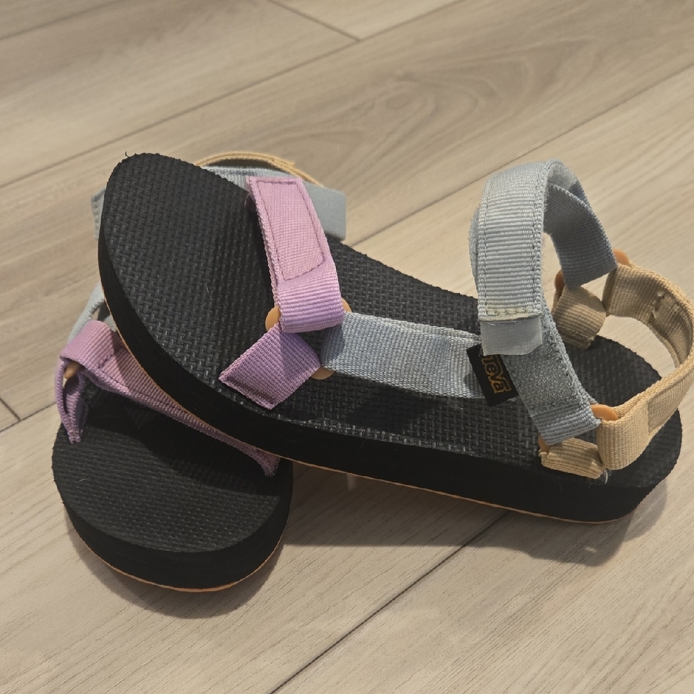 Teva Gray and Black Sandals